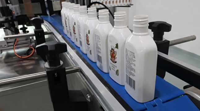 全自動雙側(cè)面貼標機,側(cè)面貼標機,全自動貼標機生產(chǎn)廠家