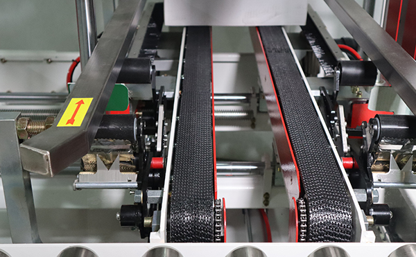 角邊全自動(dòng)封箱機(jī),全自動(dòng)封箱機(jī),封箱開(kāi)箱包裝線(xiàn)